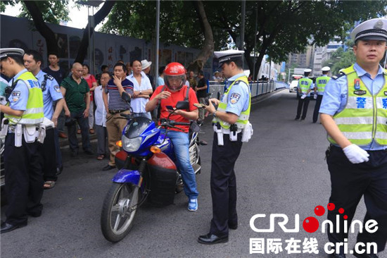 已過審【區縣聯動】【渝中】渝中警方開展內暢外聯“兩輪車”集中整治行動【區縣聯動】渝中警方開展“兩輪車”集中整治行動