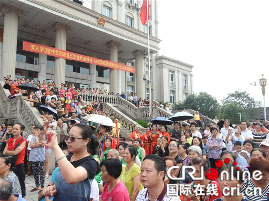已過審【區縣聯動】【九龍坡】九龍坡銅罐驛鎮 開展慶建黨96週年文藝匯演活動【區縣聯動】九龍坡銅罐驛鎮 慶建黨96週年文藝匯演