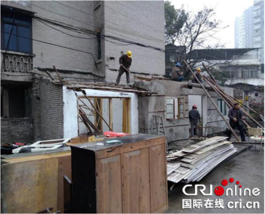 【區縣聯動】九龍坡銅罐驛鎮:“接地氣”的治違工作