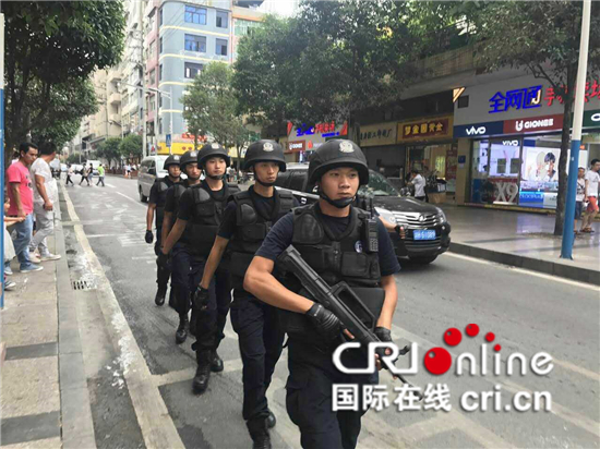 已過審【區縣聯動】【彭水】彭水警方開展社會治安巡邏防控工作
