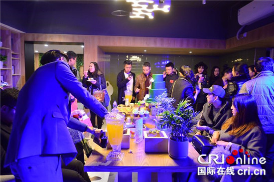 已過審【CRI專稿列表】下一代的重慶生活 創造更立體的價值