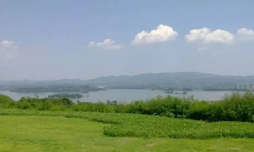 【行遊巴渝】盛夏消暑 去重慶周邊這些劃船聖地浪起來