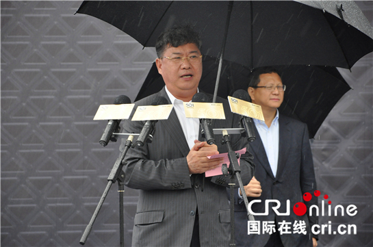 【灃東專題　探秘西北第一高　顯示圖在稿件最下方】 （頁面標題）501米“西北第一高”　（內容頁標題）展望新地標 501米“西北第一高”中國國際絲路中心項目破土開建