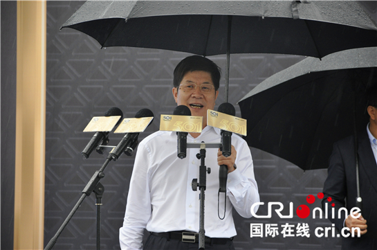 【灃東專題　探秘西北第一高　顯示圖在稿件最下方】 （頁面標題）501米“西北第一高”　（內容頁標題）展望新地標 501米“西北第一高”中國國際絲路中心項目破土開建
