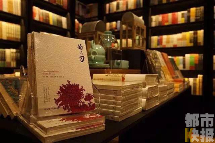 【焦點圖 顯示圖在稿件最下方】西安有家“網紅”書店 24小時不打烊暢遊書之海洋