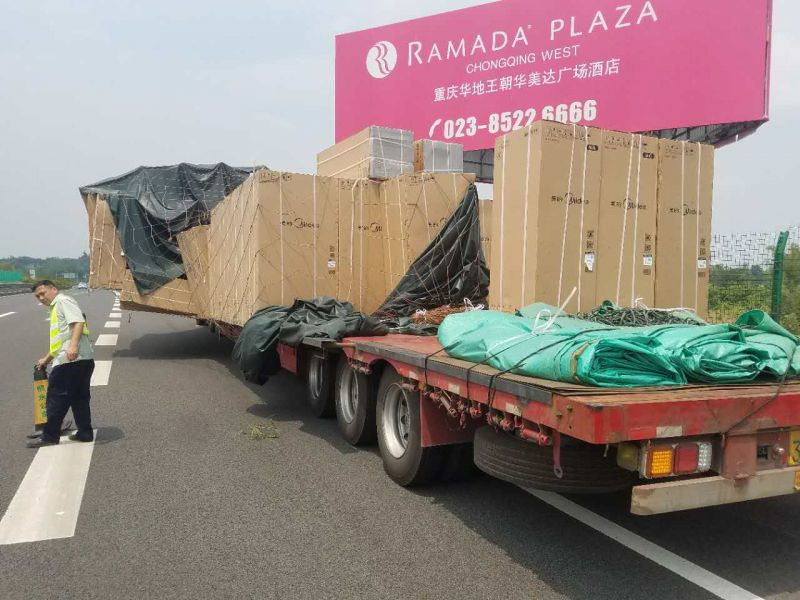 【安全法制 列表】貨車裝貨超寬導致貨物傾斜 高速緊急停靠被罰200