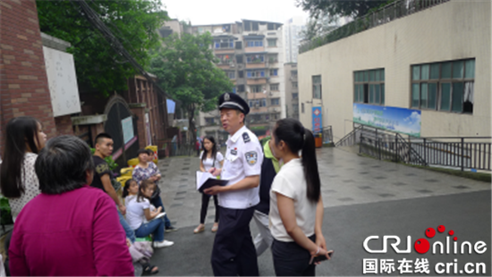已過審【法制安全】江北建新社區的“大領導”——民警陳萬林