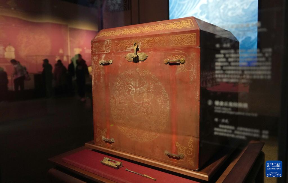 山東博物館舉辦“魯王之寶——明朱檀墓珍藏”展