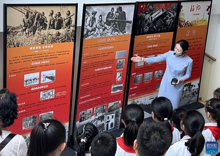 青島舉行“英雄在我心中”烈士紀念日活動