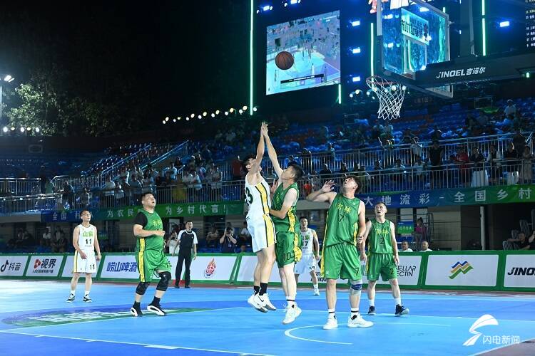 全國“村BA”北部大區賽在煙臺招遠火熱開賽