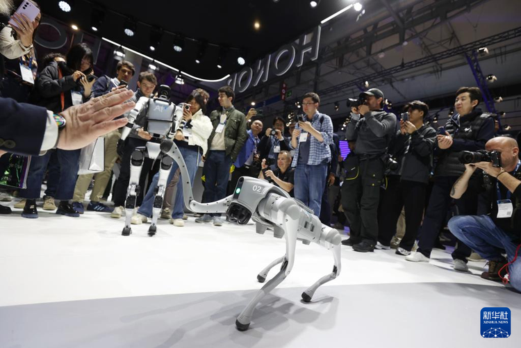 世界移動通信大會聚焦5G與人工智能融合創新