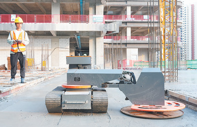 深圳工業軟體園用上數字化、智慧化建造技術——工地上 機器人“工友”來幫忙