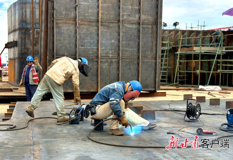 武威民勤：“隴電入浙”項目建設熱潮涌