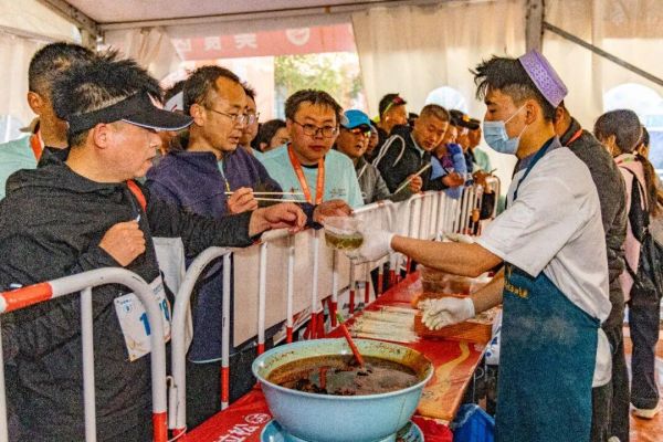 2025敦煌半程馬拉松圓滿落幕