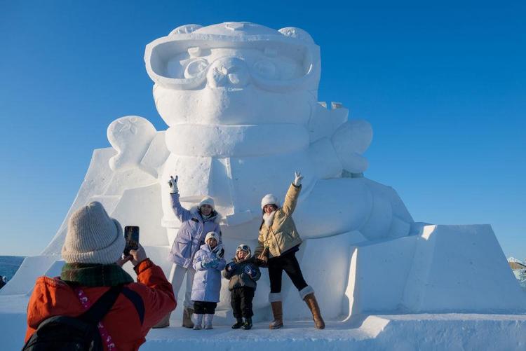 冰雪春天丨借雪生金，“冷資源”激活“熱産業”