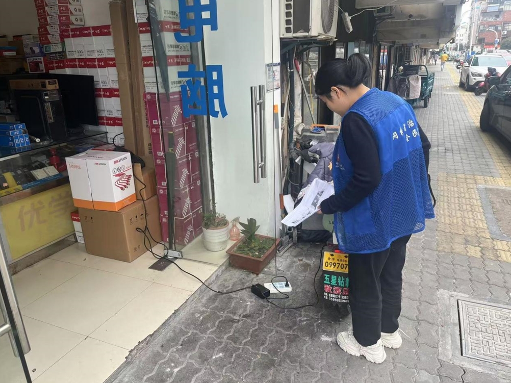 浙江金華開發區三江街道給“九小場所”戴上“安全帽”