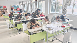 蚌埠市五河縣暖“新”托幼興趣班開班 多彩課程點亮假期