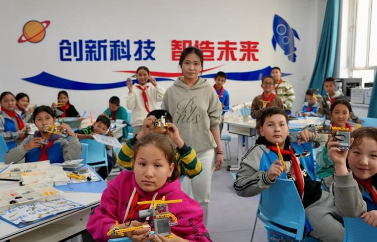 天津理工大學援疆支教團打造科學思維課堂 助力受援校做好科學教育加法