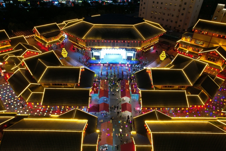 古韻夜宴·文明交響 ——張掖山丹縣“消夏週末·文化惠民演出”點亮群眾幸福生活_fororder_01