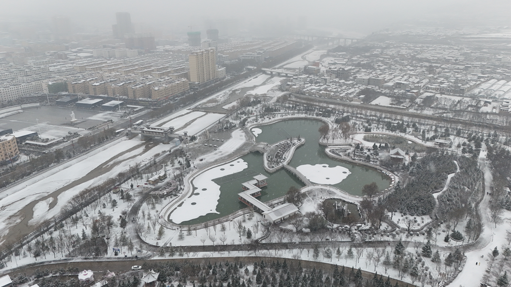 天水市清水縣銀裝素裹 絕美雪景盡收眼底