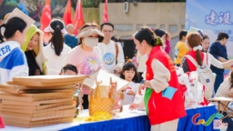 長沙市開展“普法+運動”親子活動，助力法治精神入人心