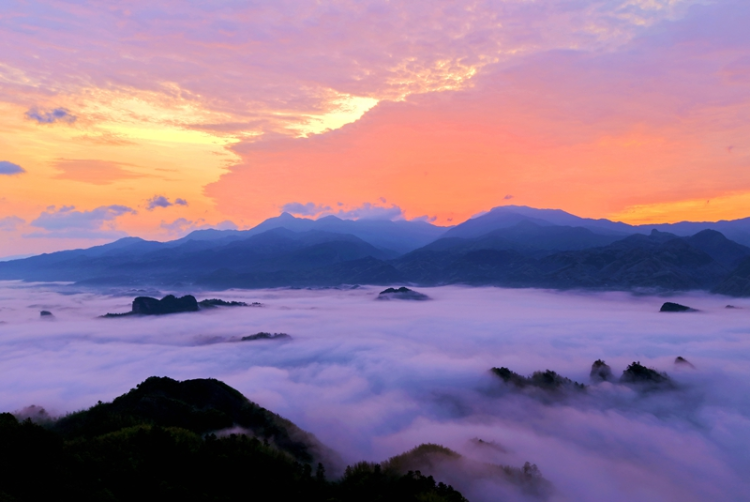 “五一”邂逅湖南崀山雲海日出_fororder_3