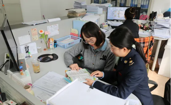 蘭州：稅費紅利落袋 鋪就新型工業化“高速路”