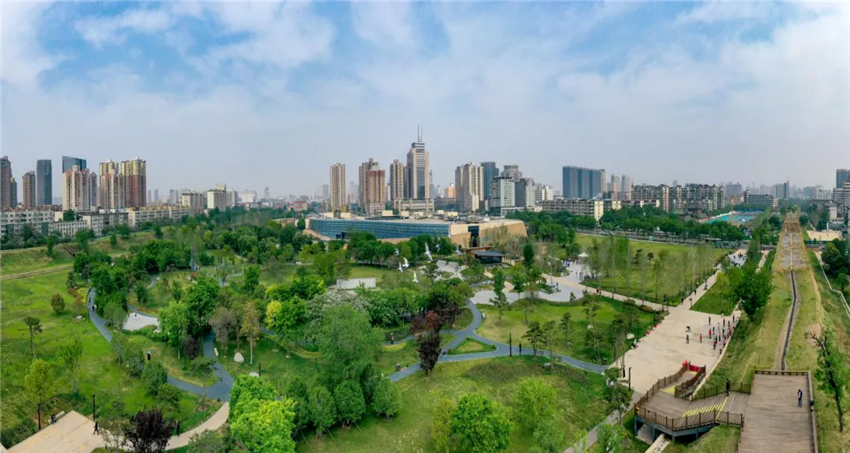 El evento de comunicación internacional en línea "Daka China 2024: Ritmos antiguos y melodías modernas—¡Hola, Henan!" se lanzó oficialmente