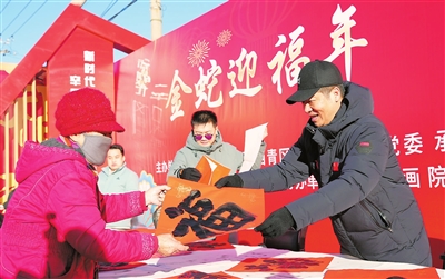 天津：最是老街年味濃 煙火氣裏過大年