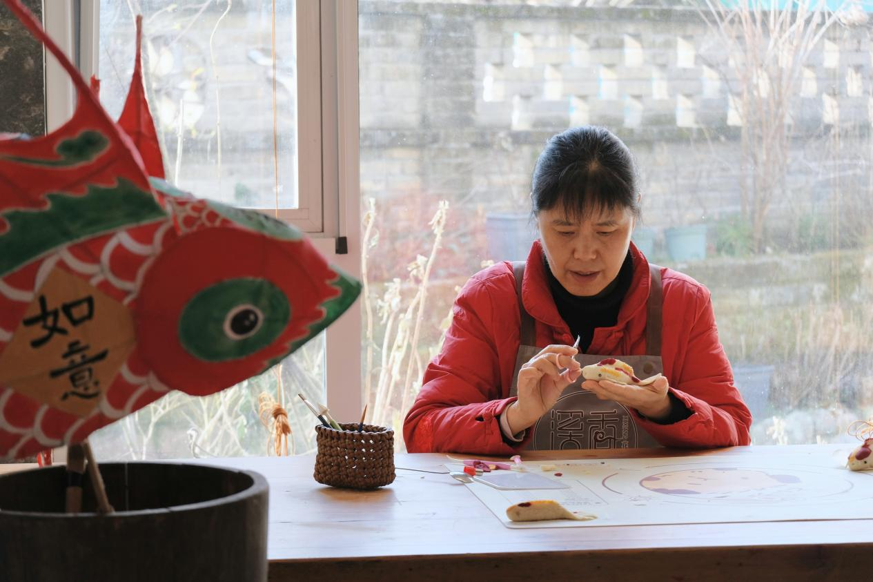黃山市徽州區：捏花饃 迎新春 寓意吉祥盼美好