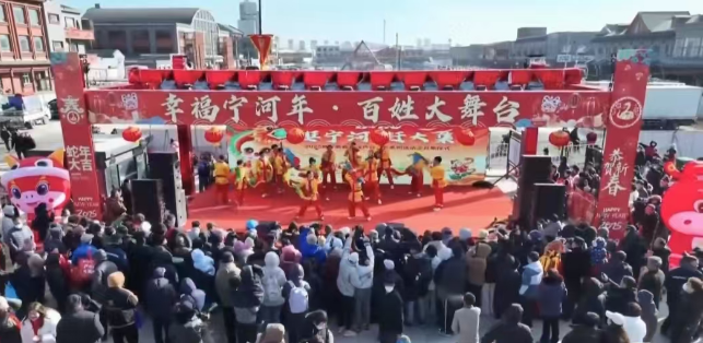 津彩過大年 | 國際青年趕鄉村大集 這個非遺春節收穫多多