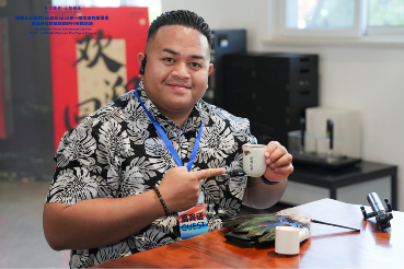 Apprécier deux mille ans d'histoire en un coup d'œil, découvrir la culture traditionnelle chinoise dans une seule ville : les diplomates étrangers découvrent le charme ancien et moderne de Xianyang_fororder_8