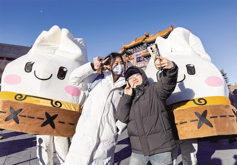 “歌遊內蒙古·冰雪悅青城”2024呼和浩特燒賣美食大會熱鬧非凡