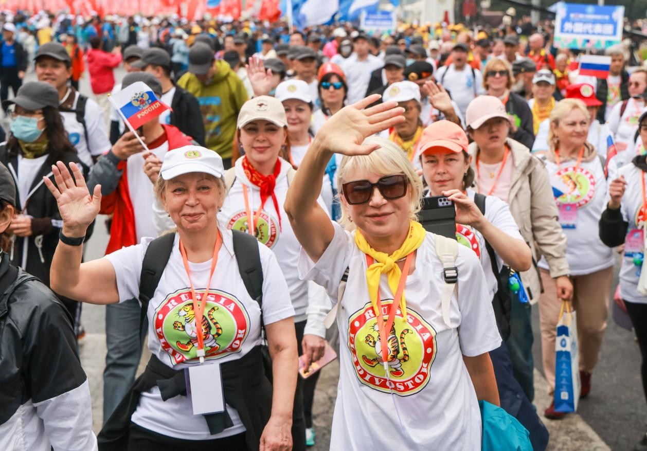 アカシア香る街で開放的な大連と出會う_fororder_圖片1