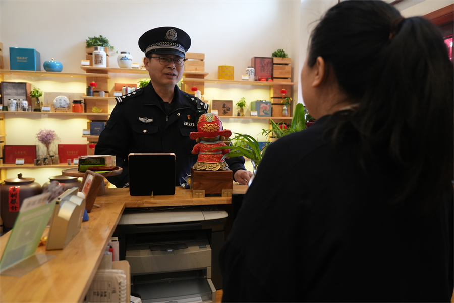 津彩過大年丨大年初二 朱新琪的別樣“團圓”