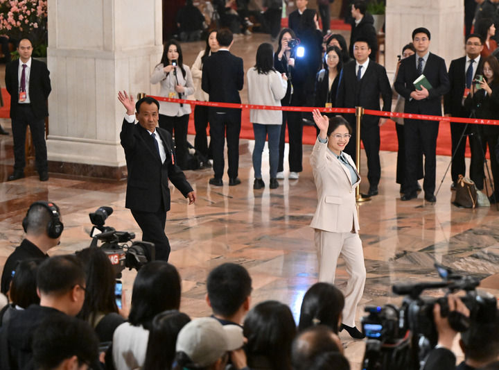 逐夢春天裏 同心向未來——十四屆全國人大三次會議閉幕側記