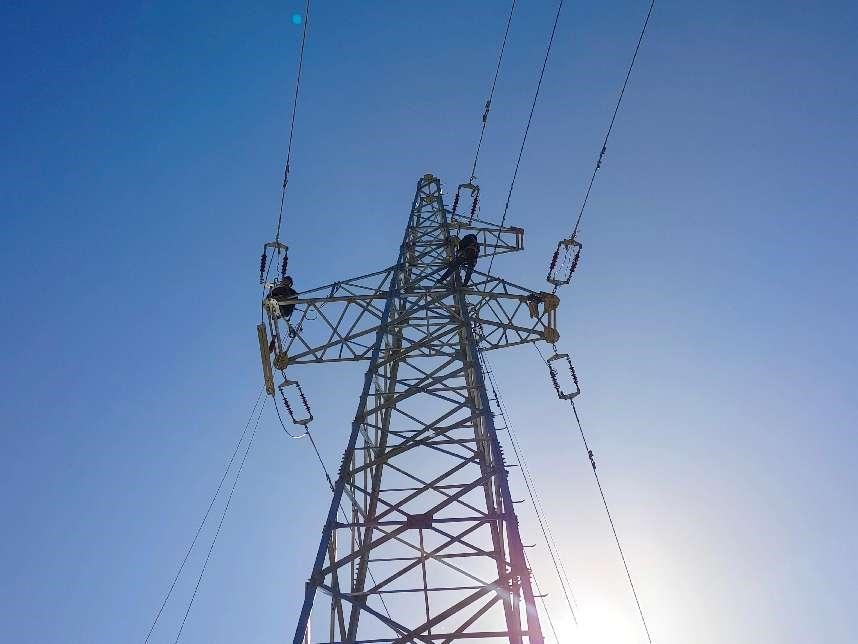 國網蘭州供電公司：電力設施遷改“讓路” 重點項目建設提速