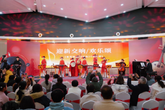 藝術賦能美好生活 鹽城市美術館雙展聯動奏響新年文化強音_fororder_IMG_1448