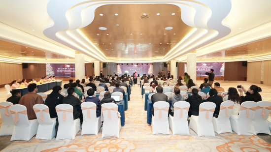金陵金箔·音樂盛典大型演唱會啟幕 慶祝南京金箔控股集團建廠七十週年_fororder_圖片 1