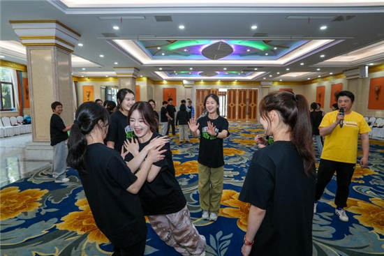 排舞之光：周峰老師以生命演繹的排舞詩篇_fororder_圖片14