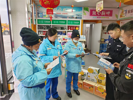 南通啟東市呂四港海防派出所：春日添“警”色 安全宣防進萬家_fororder_圖片2