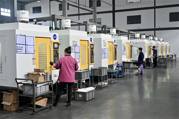 開足“智引擎” 激發新能源汽車配件産業發展更強動能_fororder_12