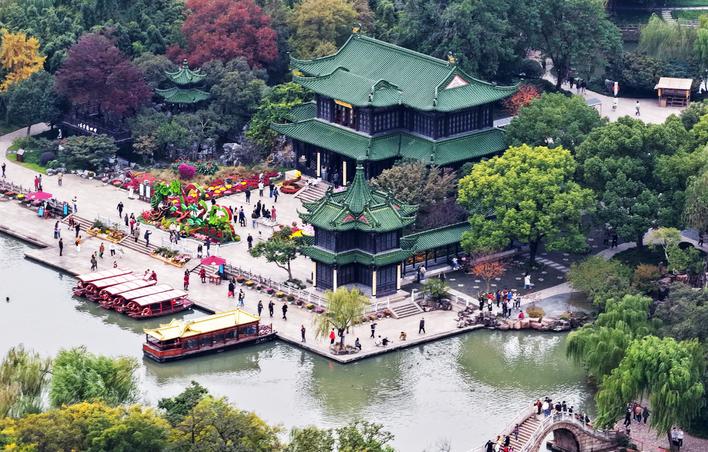 揚州：人觀景 菊爭艷_fororder_37495d34-37fb-4513-96b6-80557b266385