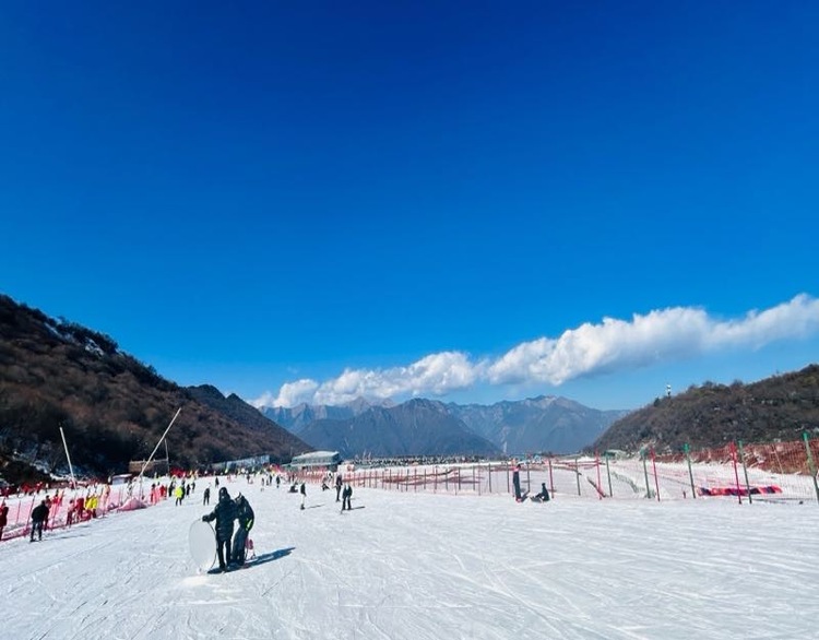 《愛在阿壩》拍攝花絮——九鼎山·太子嶺滑雪場