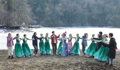 《愛在阿壩》拍攝花絮——甲勿海熊貓園景區