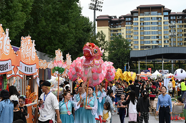 四川省城市足球聯賽帶火“文旅+消費”，球迷“跟著賽事來旅遊”_fororder_未標題-3