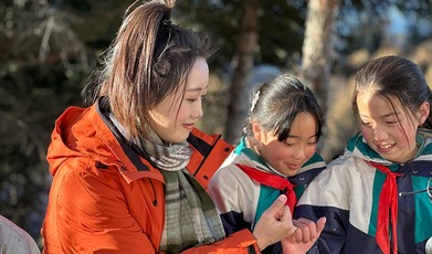 《愛在阿壩》拍攝花絮——紅軍長征紀念碑碑園