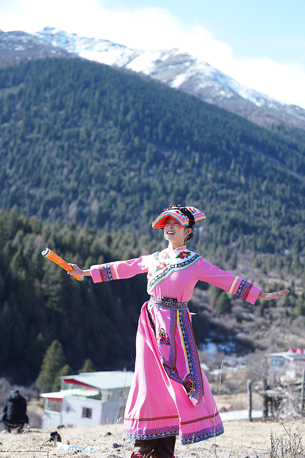 《愛在阿壩》拍攝花絮——小金縣兩河口鎮木城村