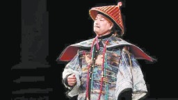 濮存昕：眼睛裏的“神”AI替代不了