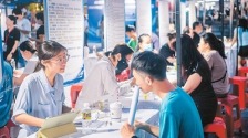 促進高校畢業生更好就業